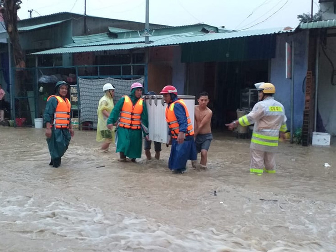 Nam Trung Bộ: Khẩn trương ứng phó “bão chồng bão” 2