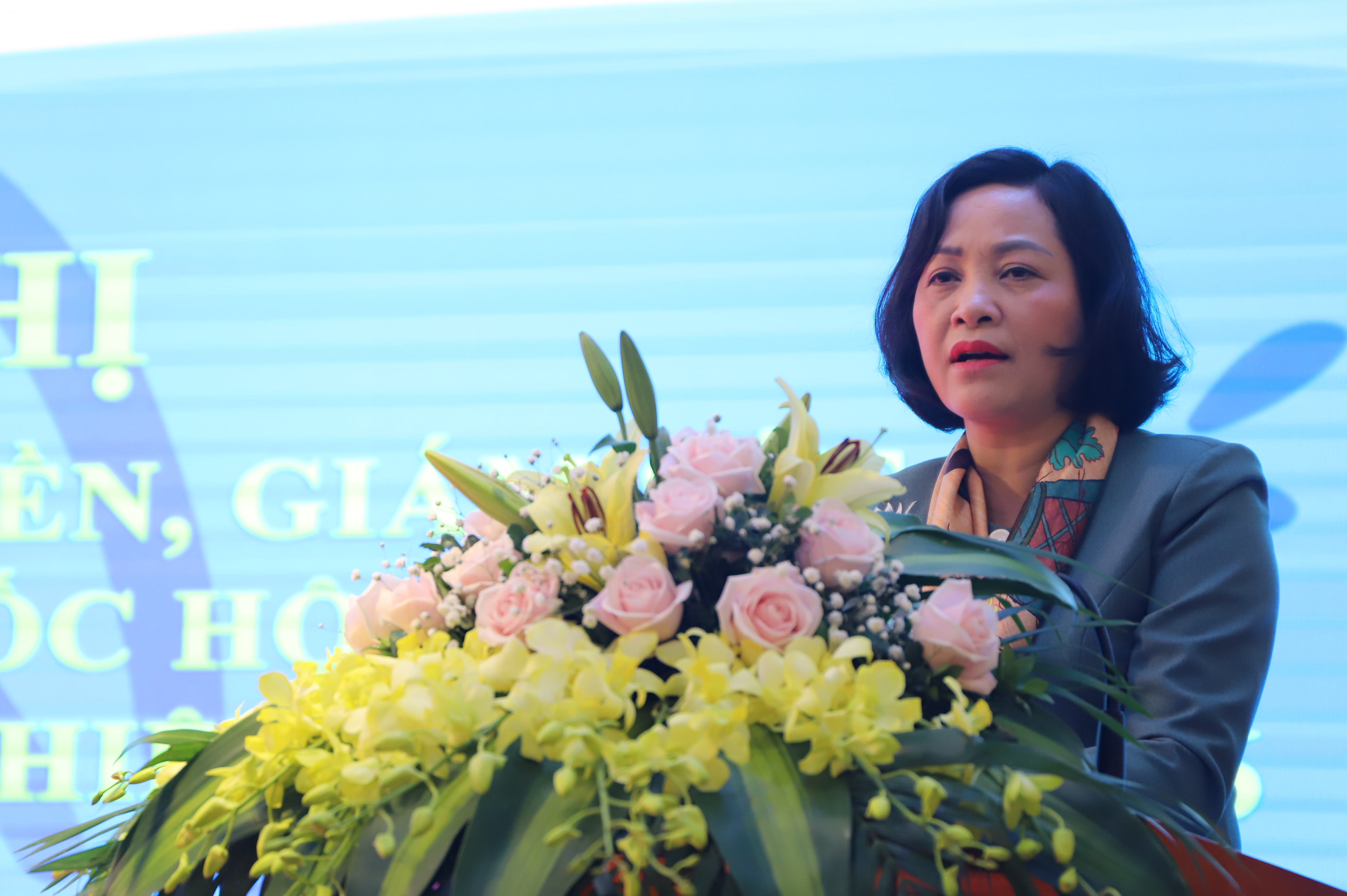 Đồng chí Nguyễn Thị Thanh, Ủy viên Ban Chấp hành Trung Đảng, Phó Trưởng Ban Tổ chức Trung ương, Phó Trưởng Ban công tác đại biểu thuộc Ủy ban Thường vụ Quốc hội truyền đạt chuyên đề.