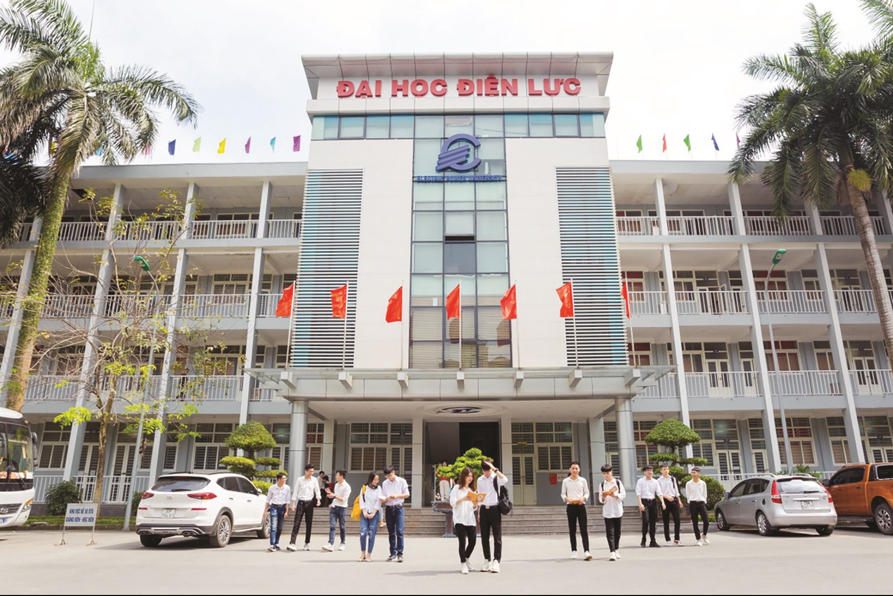 Cơ sở chính Trường Đại học Điện lực tại số 235 đường Hoàng Quốc Việt, Hà Nội