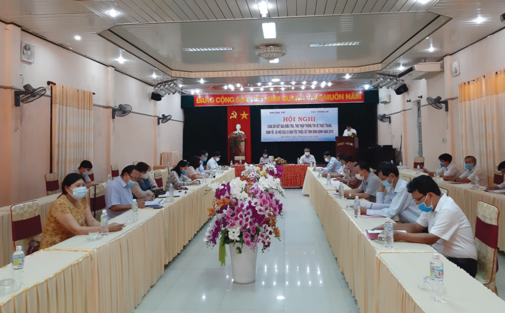 Toàn cảnh Hội nghị công bố kết quả điều tra, thu thập thông tin về thực trạng KT-XH của 53 DTTS tỉnh Bình Định năm 2019