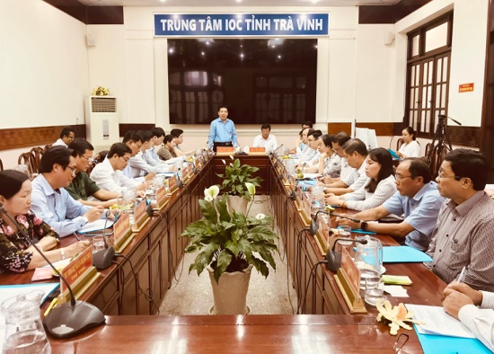 Thứ trưởng, Phó Chủ nhiệm Ủy Ban Dân tộc Lê Sơn Hải phát biểu tại buổi làm việc với UBND tỉnh Trà Vinh
