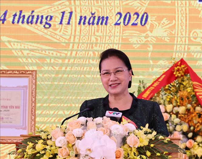 Chủ tịch Quốc hội Nguyễn Thị Kim Ngân phát biểu tại buổi lễ. Ảnh: Trọng Đức/TTXVN