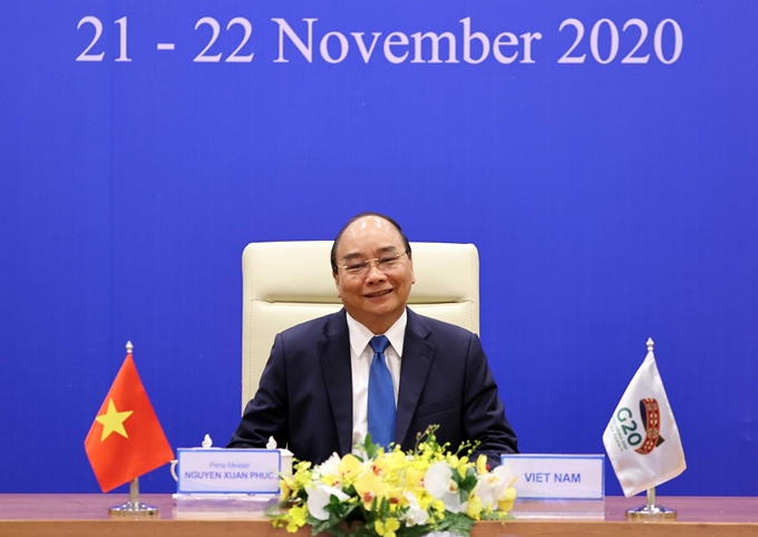 Thủ tướng Nguyễn Xuân Phúc tham gia thảo luận tại Hội nghị