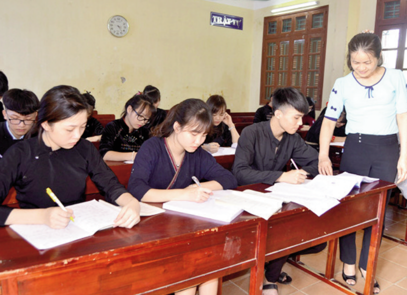 Trường Phổ thông Dân tộc nội trú THPT tỉnh Tuyên Quang tổ chức ôn tập, bồi dưỡng cho đội tuyển học sinh giỏi