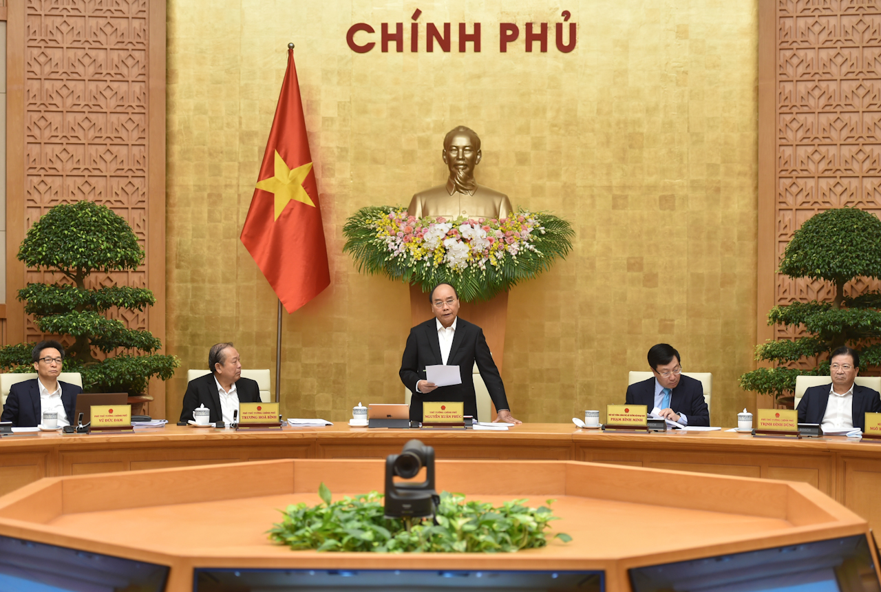 Thủ tướng Chính phủ Nguyễn Xuân Phúc chủ trì phiên họp
