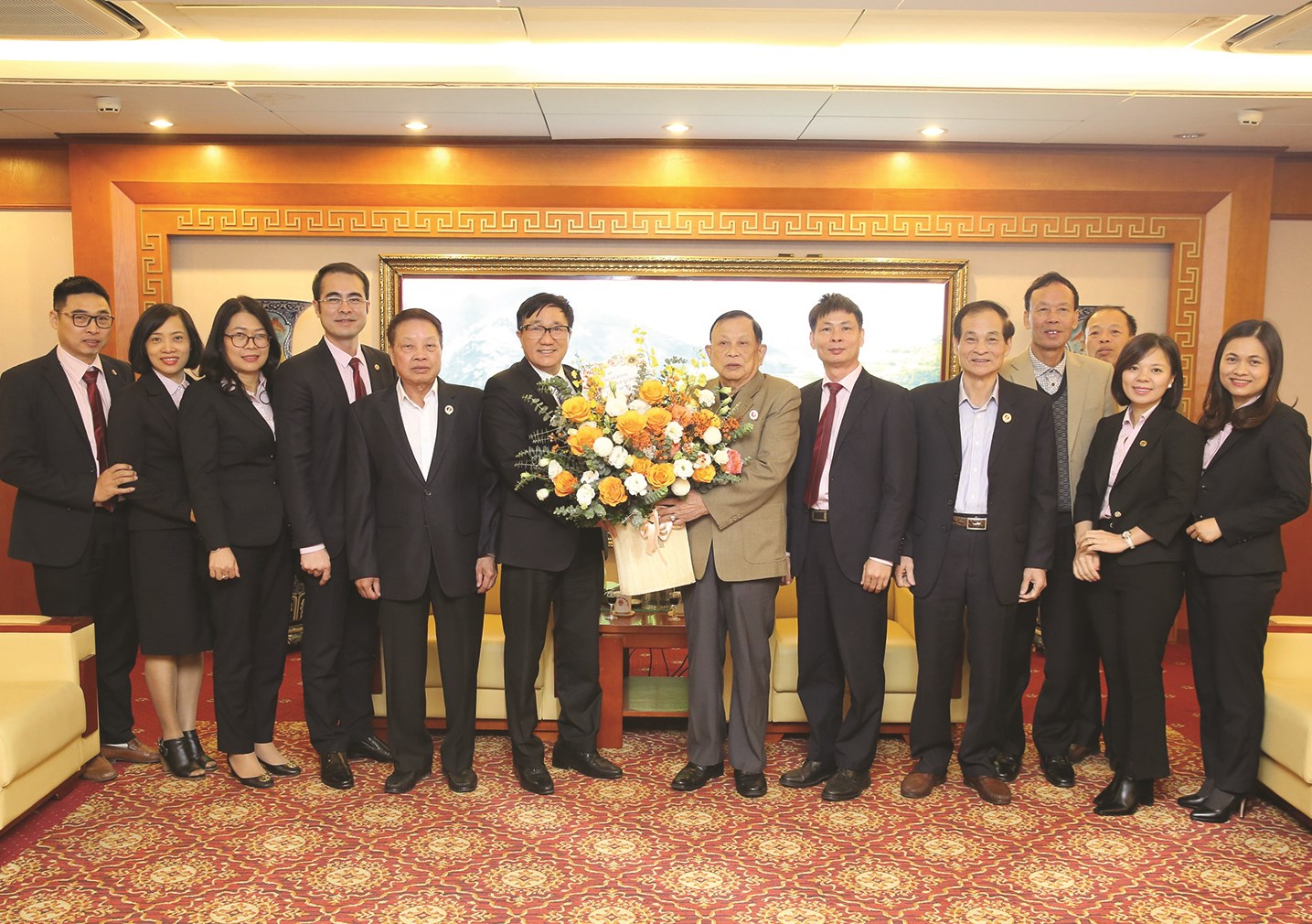 Lãnh đạo Ngân hàng CSXH chúc mừng Hội CCB Việt Nam