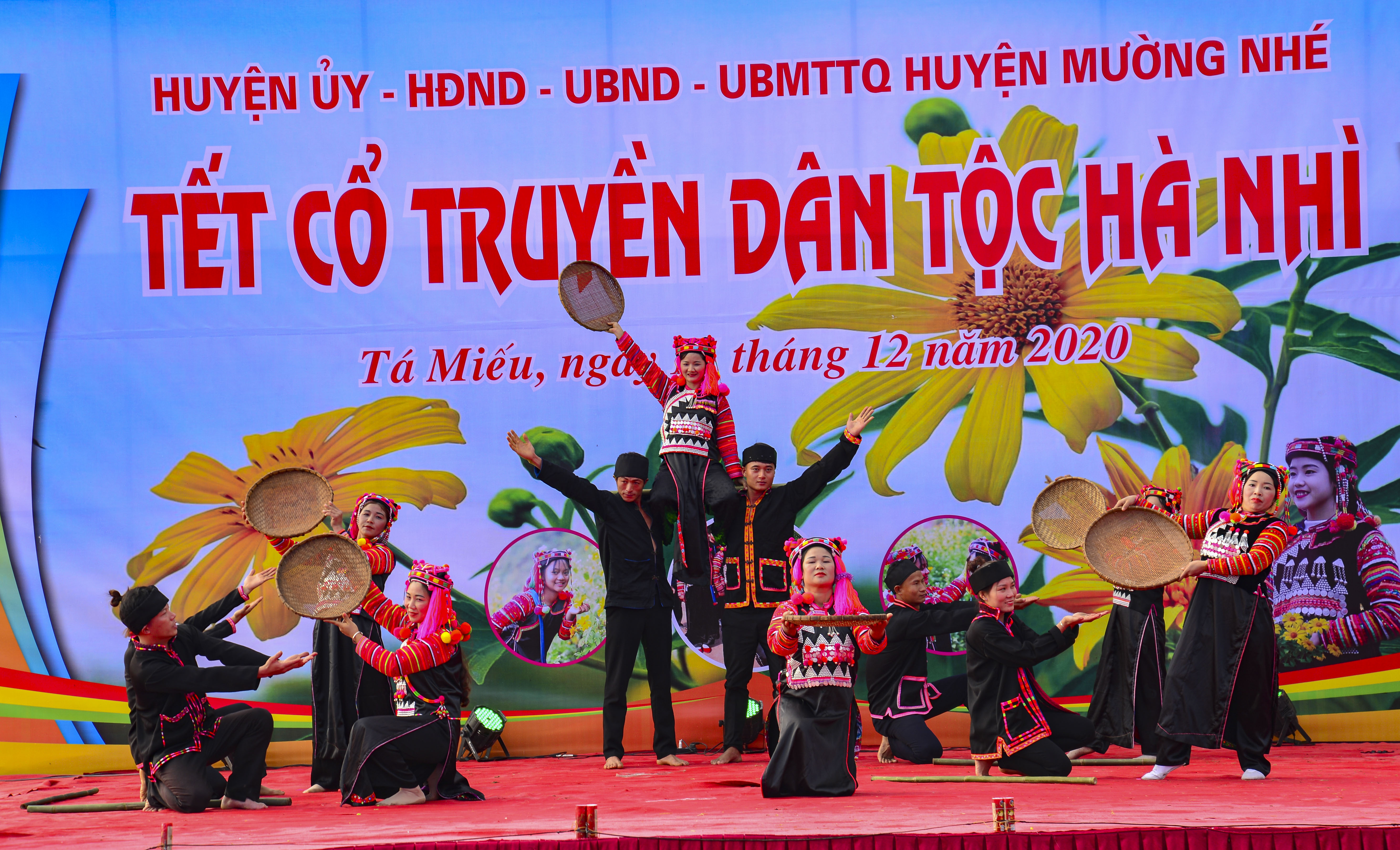 Lần đầu tiên, huyện Mường Nhé tổ chức Lễ hội văn hóa Tết dân tộc Hà Nhì. 