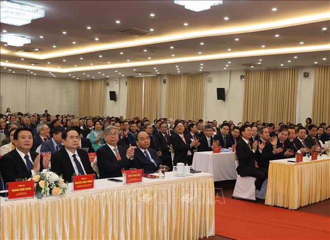 Thủ tướng Nguyễn Xuân Phúc cùng các đồng chí lãnh đạo Đảng, Nhà nước dự Đại hội. Ảnh: Thống Nhất/TTXVN