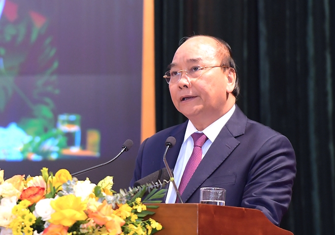 Thủ tướng Nguyễn Xuân Phúc phát biểu chỉ đạo tại hội nghị.