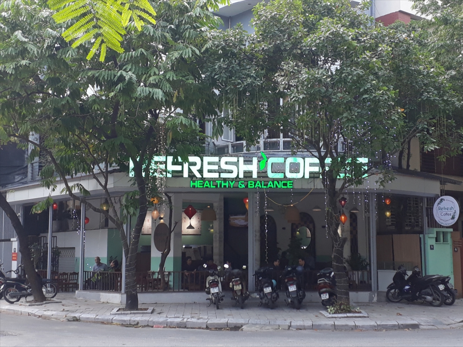Hệ thống Refresh Coffee luôn tin dùng thương hiệu Cafe Kantata