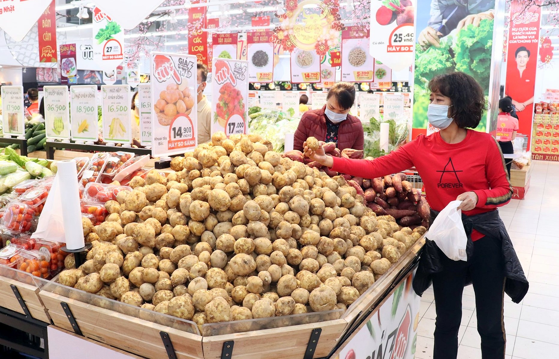 Các mặt hàng được đưa vào siêu thị, kết nối trực tiếp với người dân trên địa bàn tỉnh.