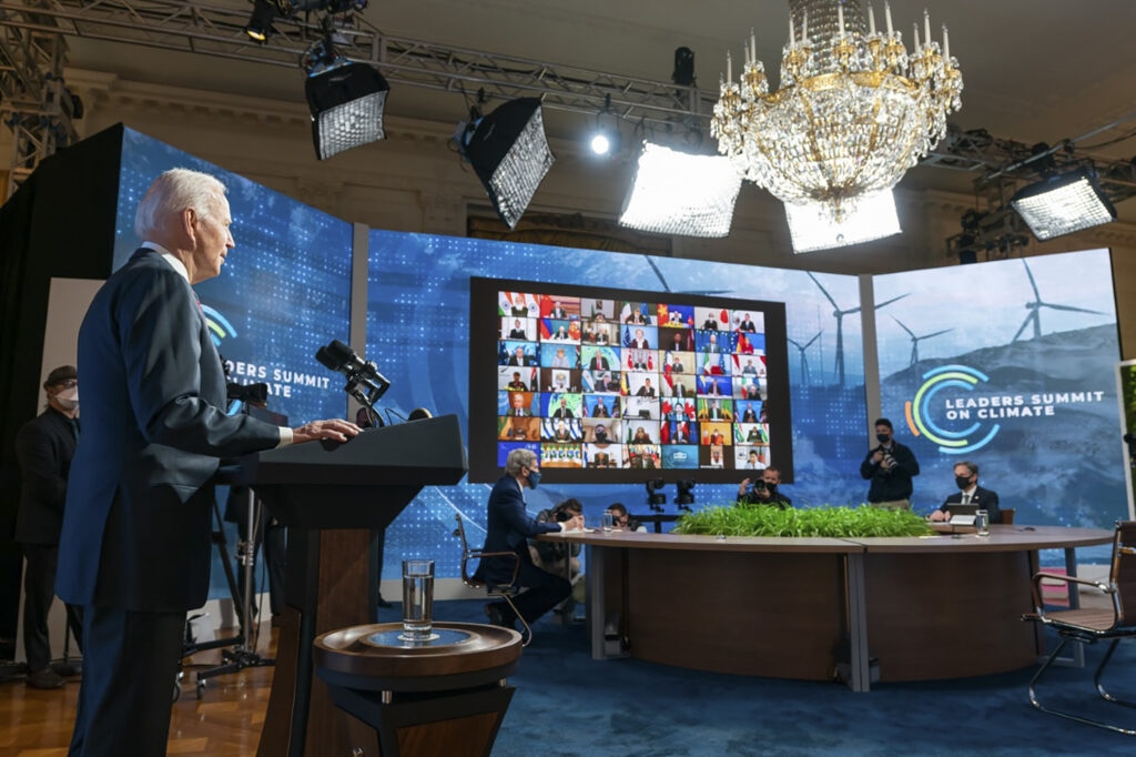 Tổng thống Hoa Kỳ Joseph R. Biden, tại Hội nghị thượng đỉnh các nhà lãnh đạo về biến đổi Khí hậu tại Washington, D.C ngày 22.4.2021 (Ảnh BBC)