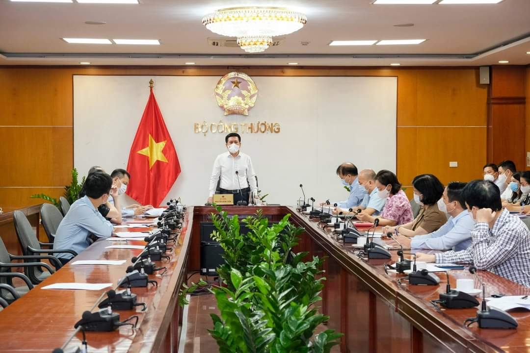 Ông Nguyễn Hồng Diên, Bộ trưởng Bộ Công thương phát biểu tại Hội nghị