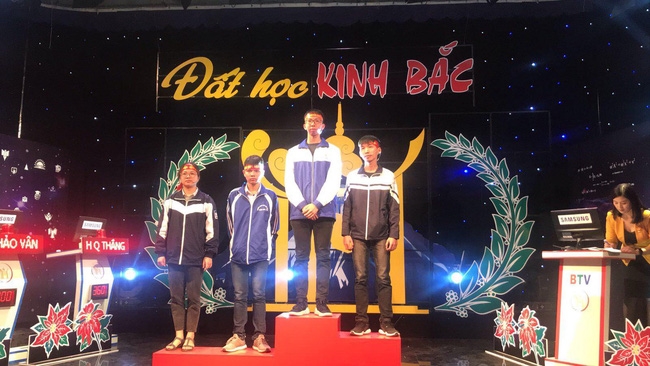 Những học sinh xuất sắc của Bắc Ninh tham gia cuộc thi đường lên đỉnh olympia.
