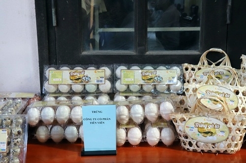 Chất lượng trứng gà ta của Công ty cổ phần Tiên Viên được công nhận đạt hạng 4 sao cấp thành phố.