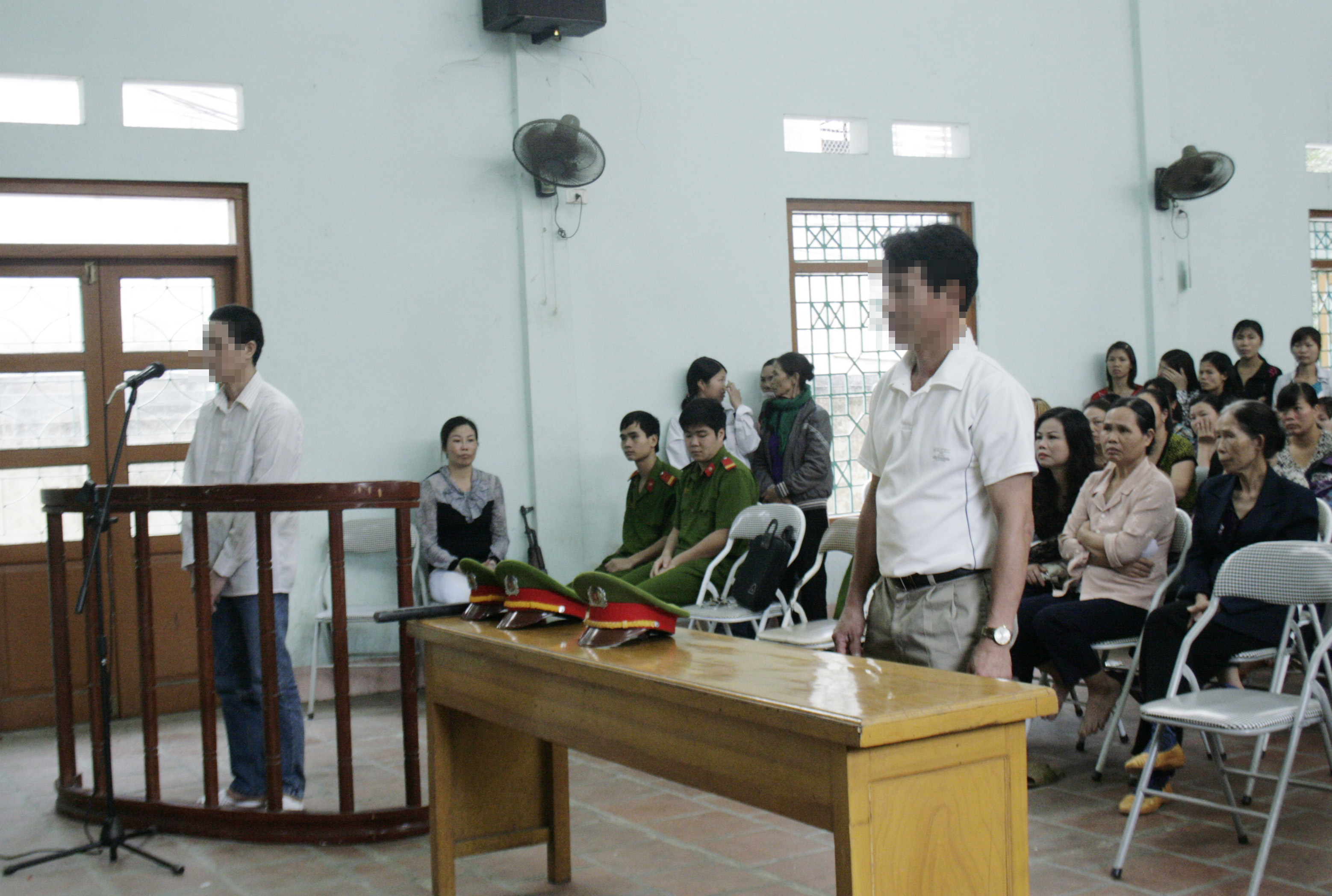 Quang cảnh phiên tòa XXLĐ ở Thái Nguyên