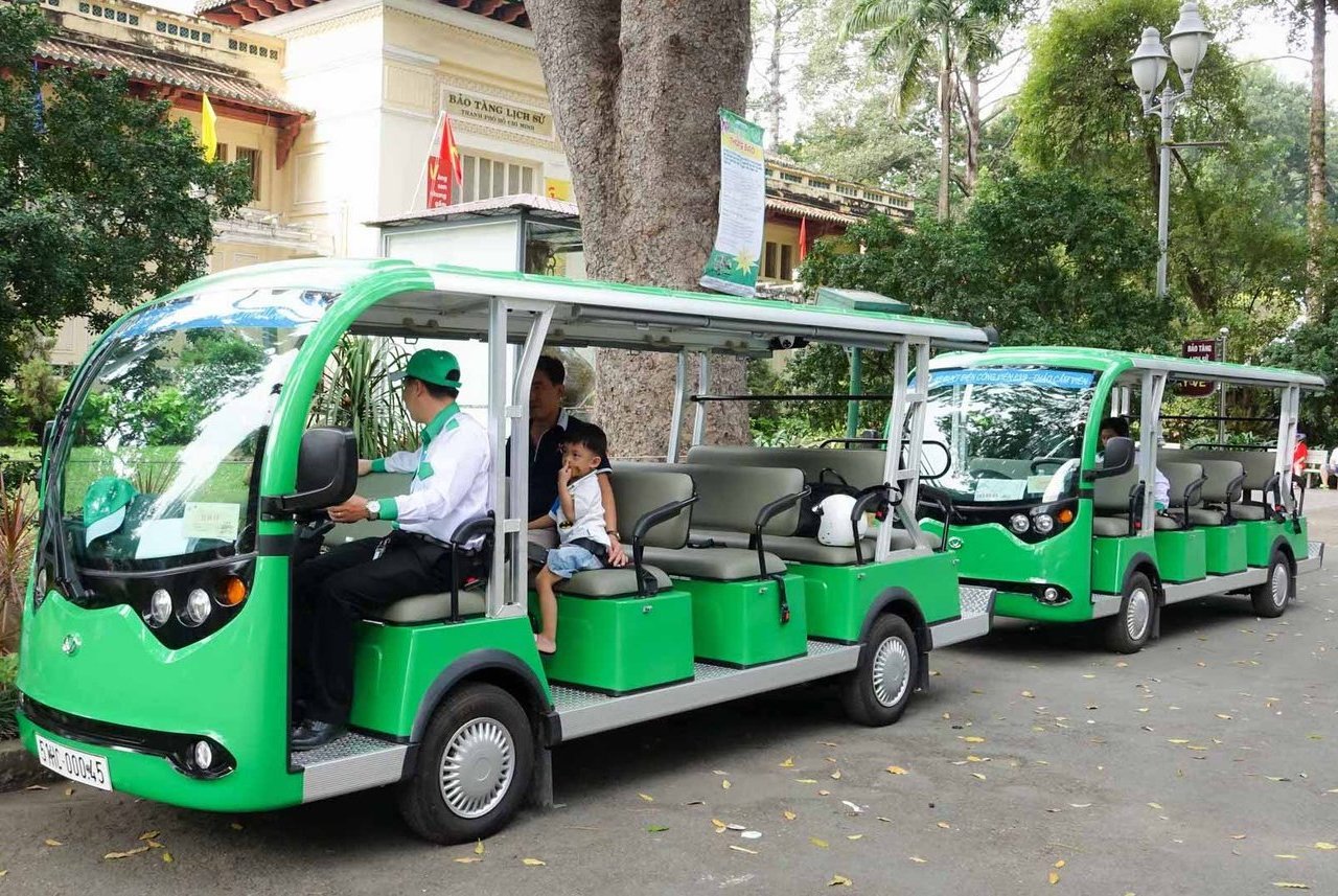 Xe buýt điện công cộng- phương tiện thân thiện với môi trường
