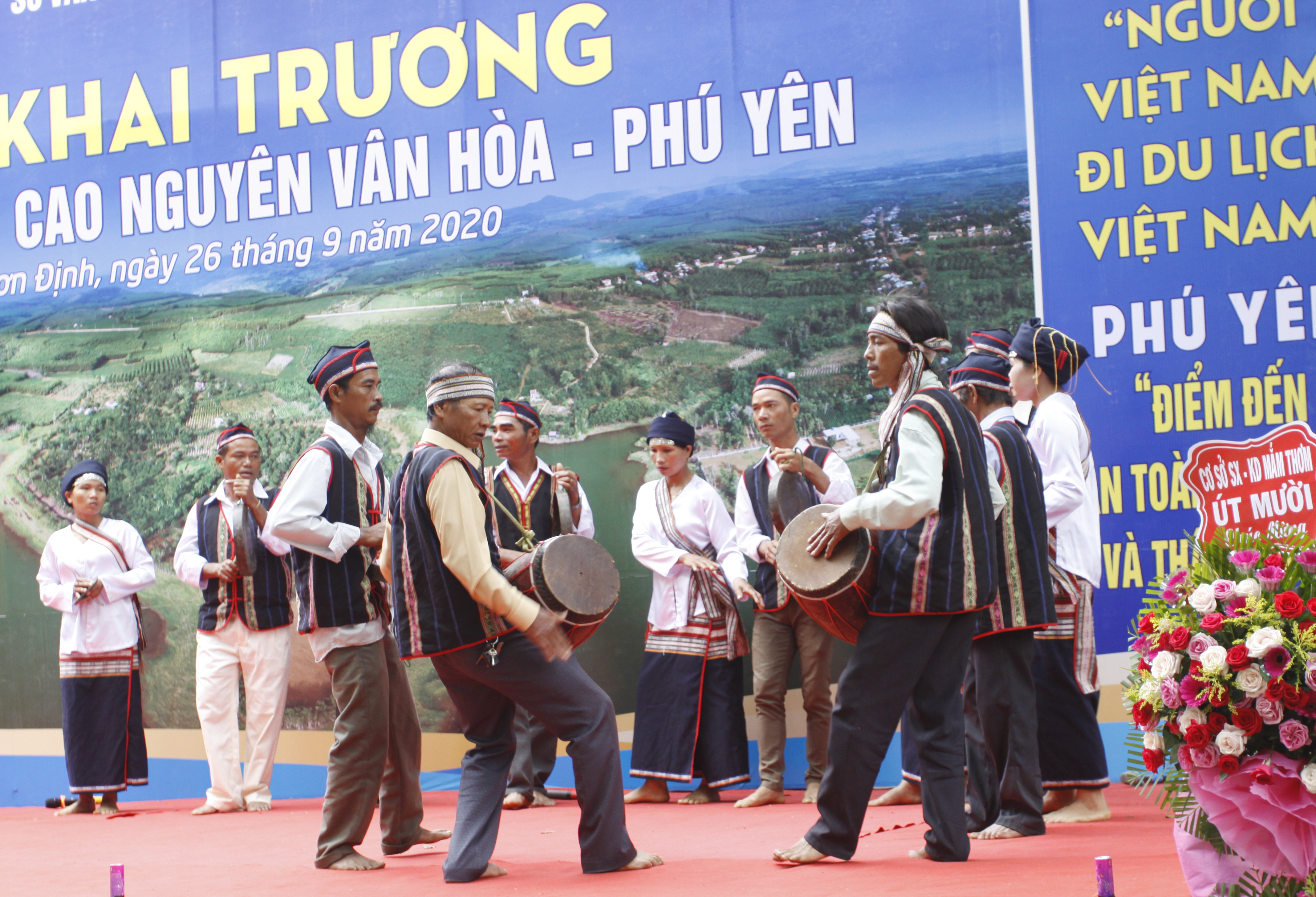 Nghệ thuật múa trống đôi, cồng ba, chiêng năm của người Chăm H’roi Phú Yên được đề nghị công nhận văn hóa phi vật thể quốc gia