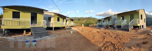 Nhà mới cho đồng bào vùng sạt lở núi xã Trà Leng. (Ảnh: Trần Tĩnh/TTXVN)