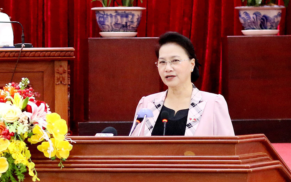 Chủ tịch Quốc hội Nguyễn Thị Kim Ngân phát biểu tại buổi tiếp xúc, làm việc với lãnh đạo thành phố Cần Thơ.