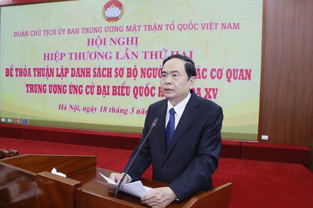 Chủ tịch Trần Thanh Mẫn phát biểu khai mạc.