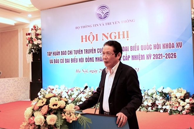 Thứ trưởng Bộ TT&TT Hoàng Vĩnh Bảo phát biểu khai mạc hội nghị.