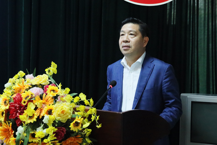 Thứ trưởng, Phó Chủ nhiệm UBDT Lê Sơn Hải phát biểu tại Hội nghị