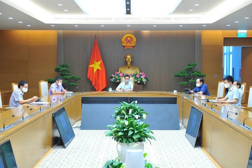 Phó Thủ tướng Vũ Đức Đam nghe lãnh đạo tỉnh Bắc Ninh, Bắc Giang báo cáo công tác phòng, chống dịch bệnh trên địa bàn trong ngày 28/5.