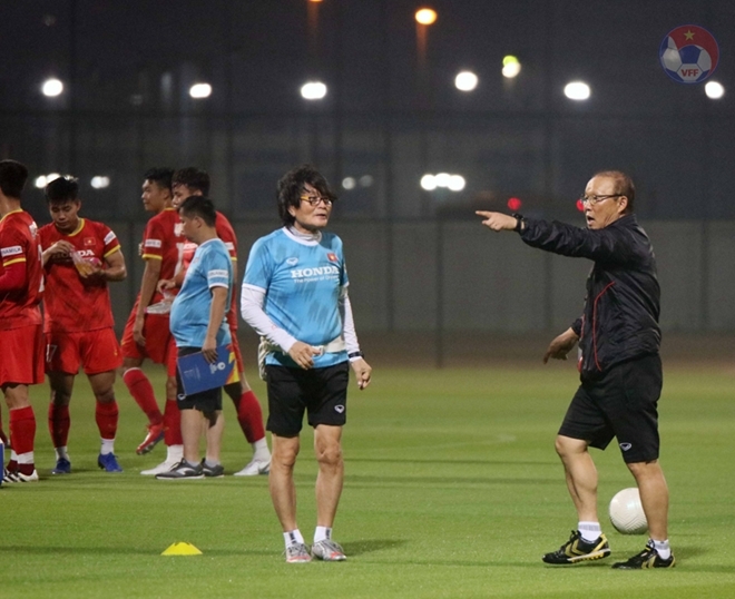 Huấn luyện viên Park Hang-seo đặt mục tiêu có 3 điểm trước Indonesia. Ảnh: VFF