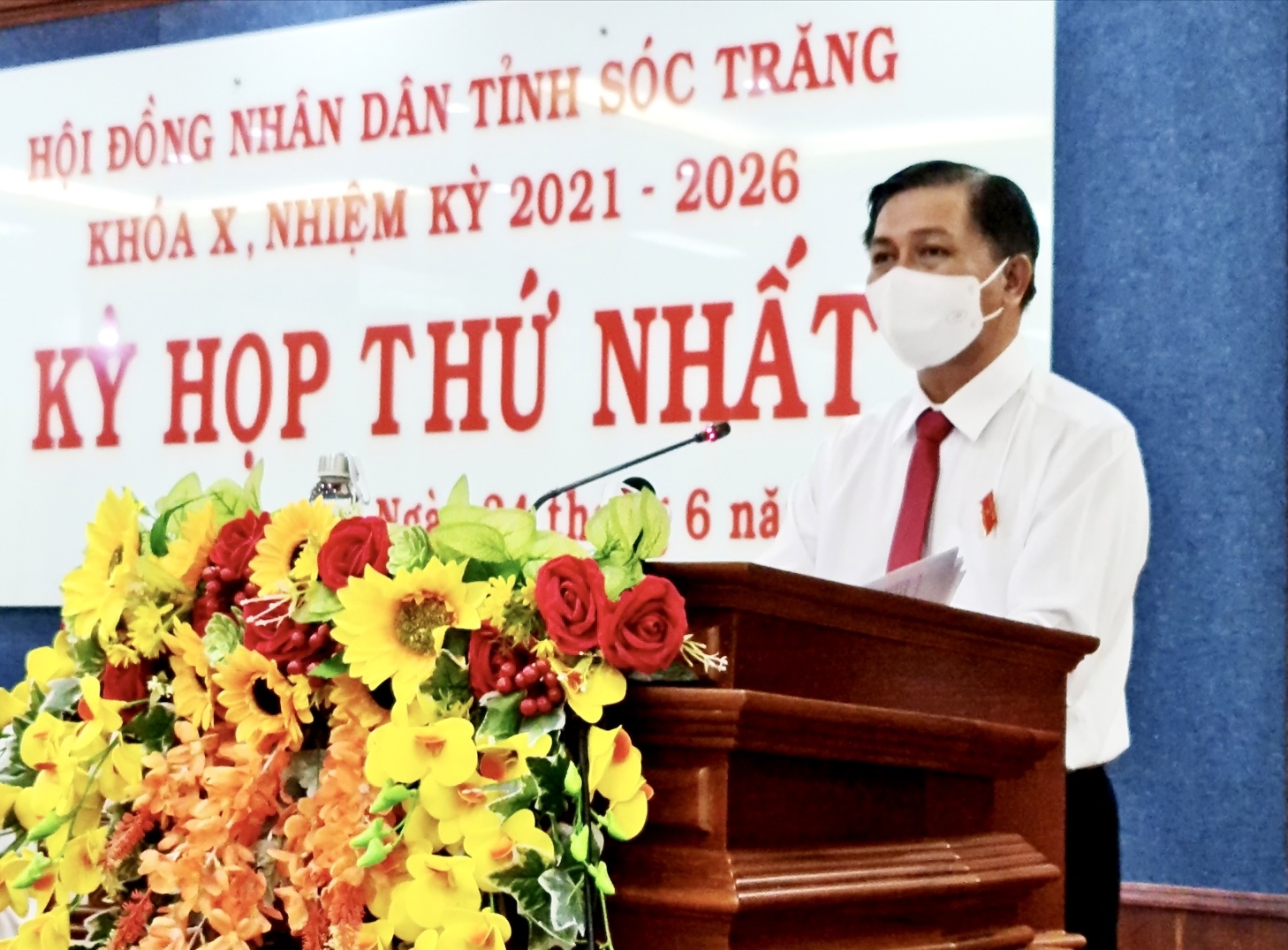 Ông Trần Văn Lâu phát biểu sau khi tái đắc cử Chủ tịch UBND tỉnh Sóc Trăng 
