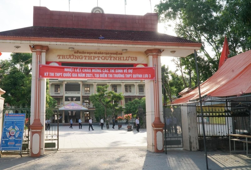 Trường THPT Quỳnh Lưu 3 (huyện Quỳnh Lưu, Nghệ An) có 22 thí sinh diện F2 và 12 thí sinh trong vùng phong tỏa
