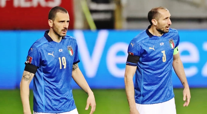 Leonardo Bonucci và Giorgio Chiellini là hai trụ cột của tuyển Italy đang sẵn sàng để tỏa sáng. Ảnh: AFP.