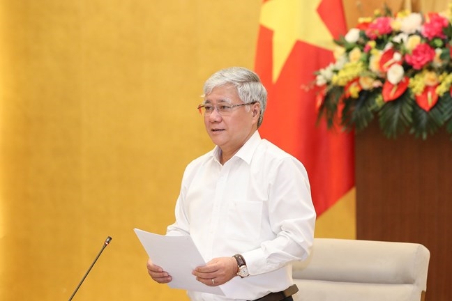 Phó Chủ tịch - Tổng Thư ký Lê Tiến Châu đưa ra một số kiến nghị để tiếp tục đổi mới, nâng cao chất lượng công tác tiếp xúc cử tri của đại biểu Quốc hội khóa XV trong giai đoạn mới