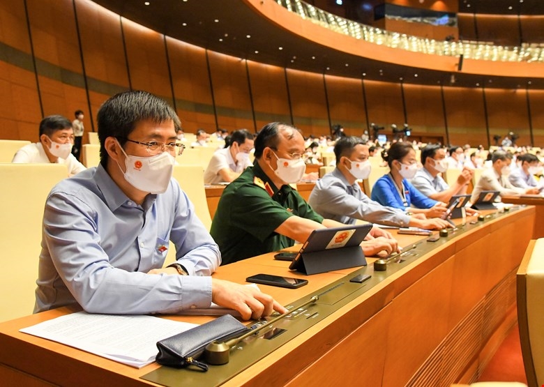 Quốc hội biểu quyết thông qua Nghị quyết về cơ cấu tổ chức của Chính phủ nhiệm kỳ 2021-2026 bằng hệ thống biểu quyết điện tử.