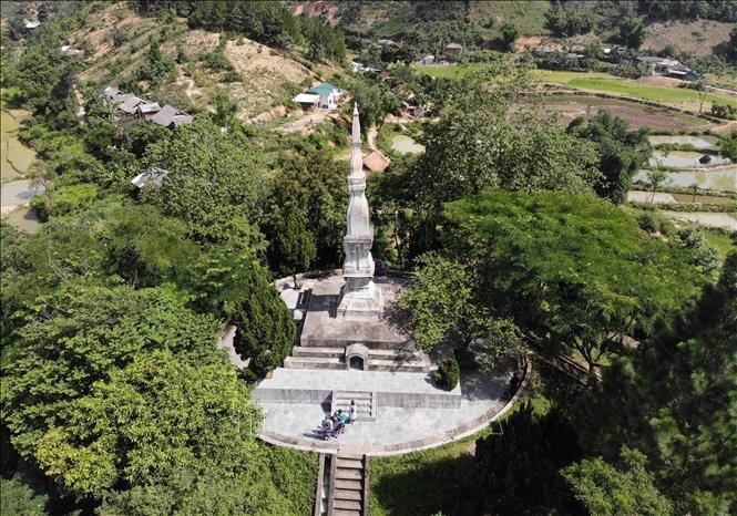 Di tích tháp Mường Và, xã Mường Và, huyện Sốp Cộp, tỉnh Sơn La. Ảnh: Nguyễn Cường/TTXVN