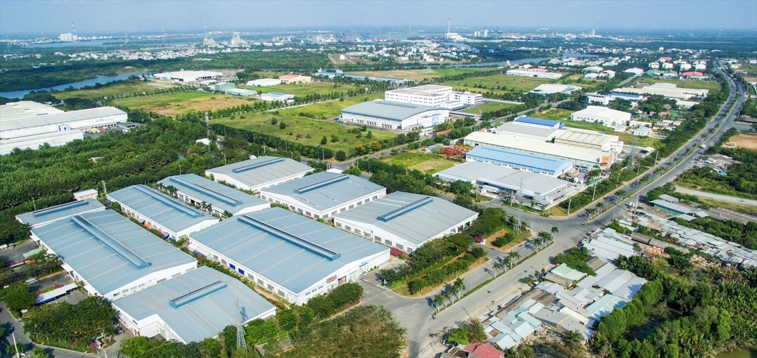 Một góc Khu công nghiệp Nam Tân Tập, Long An. Ảnh: BĐTXD