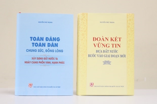 Hai cuốn sách của Tổng Bí thư Nguyễn Phú Trọng. Ảnh: TTXVN