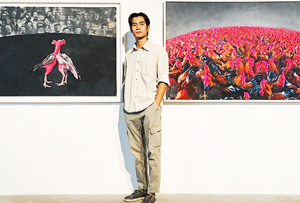 Họa sỹ trẻ dân tộc Giáy đang trở thành tâm điểm trong giới nghệ thuật Việt Nam với những tác phẩm đầy sáng tạo và tinh tế. Hãy cùng xem hình ảnh để đắm chìm trong thế giới màu sắc, nét vẽ và cảm xúc của những họa sỹ trẻ này nhé!