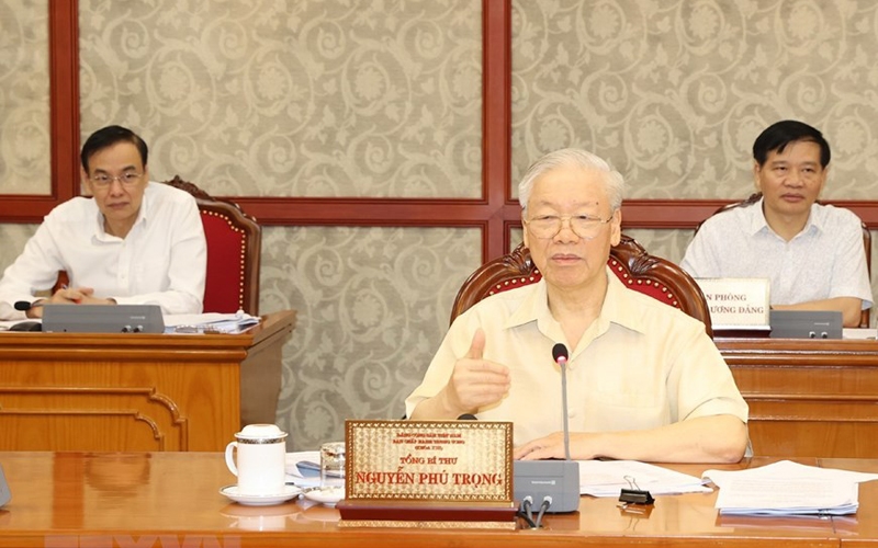 Tổng Bí thư Nguyễn Phú Trọng chủ trì họp Bộ Chính trị. (Ảnh: Trí Dũng/TTXVN)