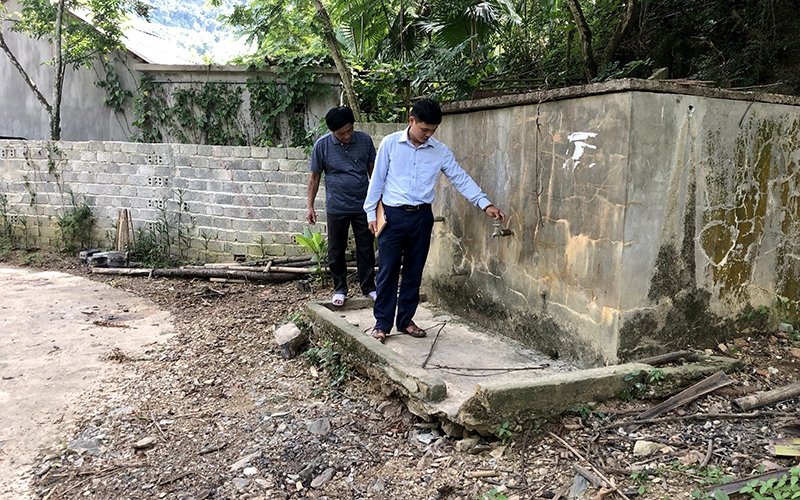 Một trong những công trình cấp nước sinh hoạt tập trung tại thôn, bản vùng cao huyện Quan Hóa không còn sử dụng được