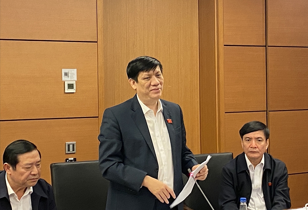 Bộ trưởng Bộ Y tế Nguyễn Thanh Long phát biểu tại phiên họp tổ về chính sách BHYT