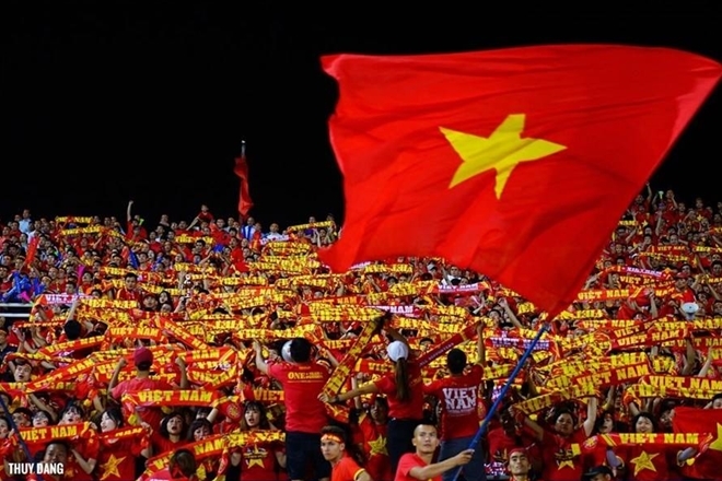 Khán giả vào sân xem tuyển Việt Nam trên sân Mỹ Đình sẽ phải thực hiện nghiêm quy định về phòng chống COVID-19. Ảnh: minh họa