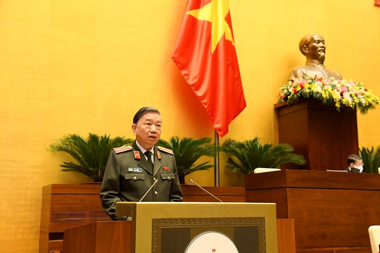Bộ trưởng Bộ Công an Tô Lâm báo cáo trước Quốc hội về công tác PCTP và vi phạm pháp luật năm 2021