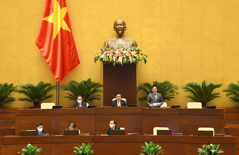 Phó Chủ tịch Quốc hội Nguyễn Khắc Định điều hành phiên họp