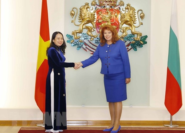 Phó Chủ tịch nước Võ Thị Ánh Xuân và Phó Tổng thống Bulgaria Iliana Iotova. Ảnh: TTXVN