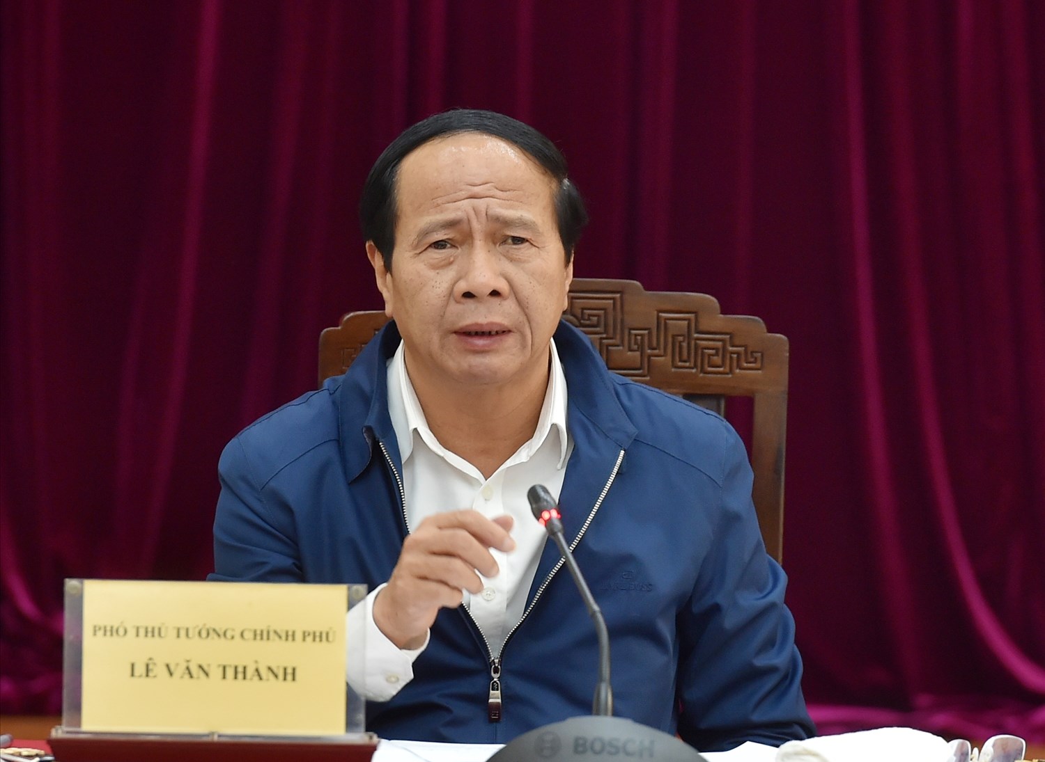 Phó Thủ tướng Chính phủ Lê Văn Thành yêu cầu Bộ GTVT bảo đảm tiến độ nhiều dự án quan trọng - Ảnh: VGP/Đức Tuân