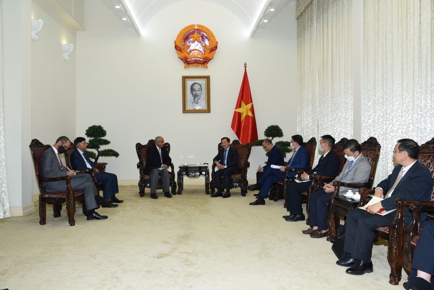 Phó Thủ tướng Lê Minh Khái mong muốn, bên cạnh dầu khí, trong thời gian tới quan hệ giữa hai nước Việt Nam, Kuwait sẽ ngày càng phát triển trong các lĩnh vực. Ảnh VGP