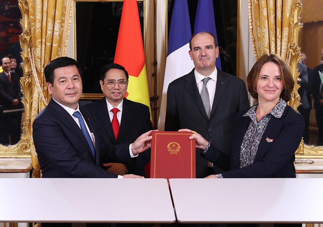 Thủ tướng Phạm Minh Chính và Thủ tướng Pháp Jean Castex, Ảnh: TTXVN