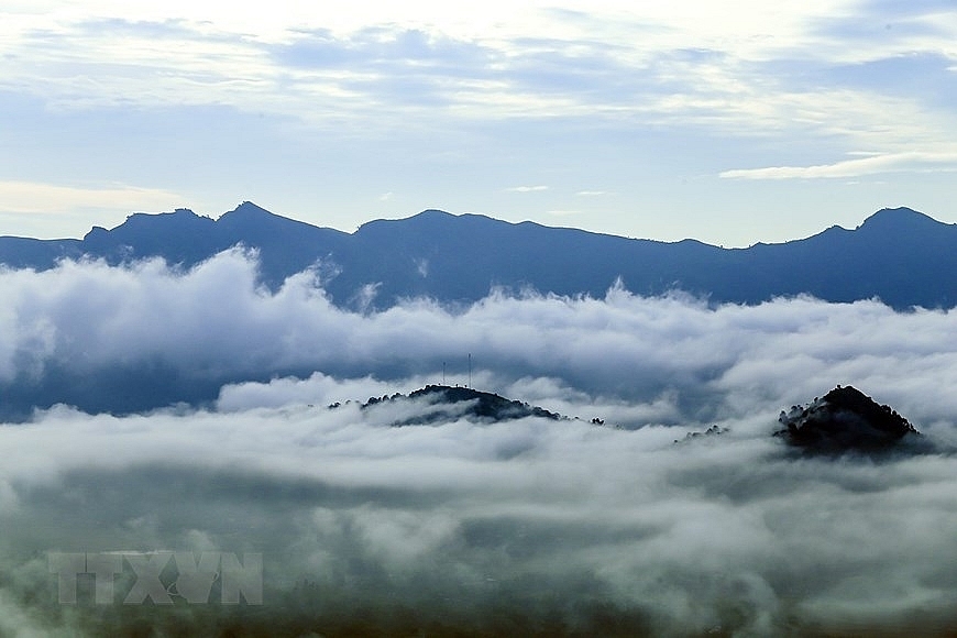 Biển mây nơi núi rừng Tây bắc. (Ảnh: Phan Tuấn Anh/TTXVN)