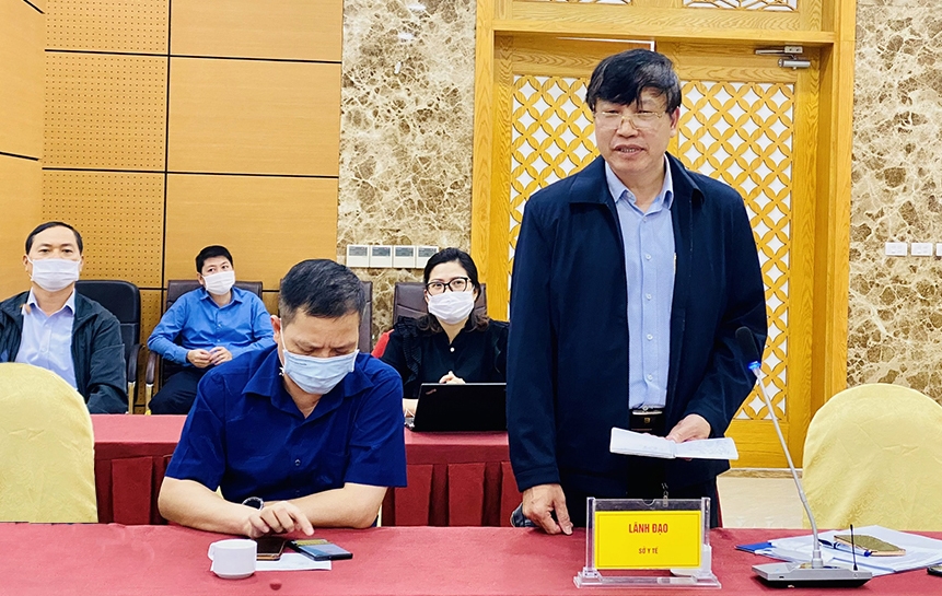 Ông Nguyễn Minh Tuấn thông tin về công tác phòng chống dịch trên địa bàn tỉnh Quảng Ninh